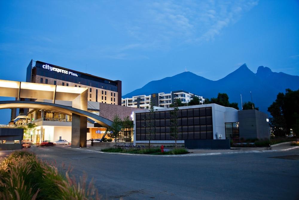 City Express Plus By Marriott Monterrey Nuevo Sur Extérieur photo