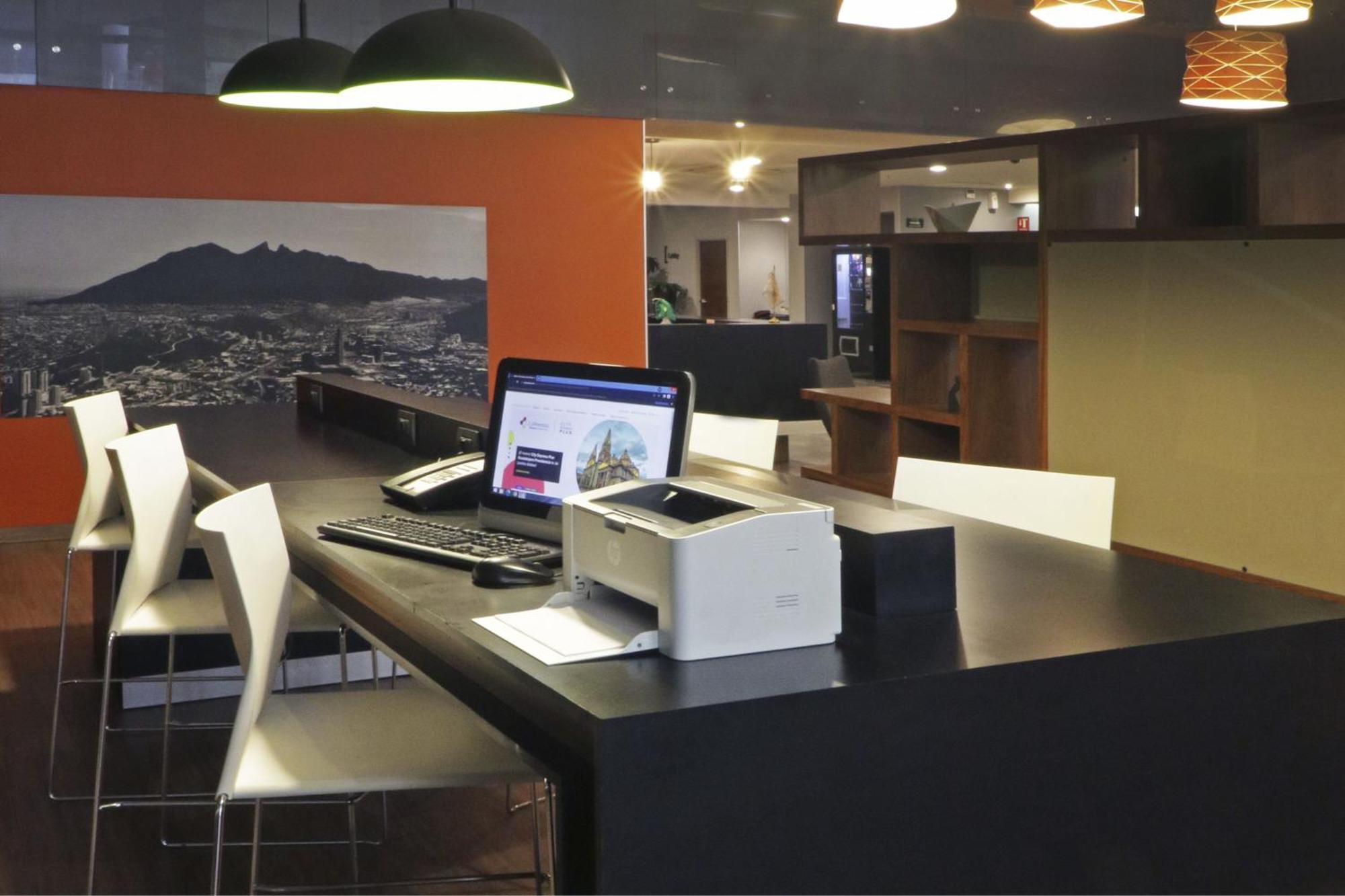City Express Plus By Marriott Monterrey Nuevo Sur Extérieur photo