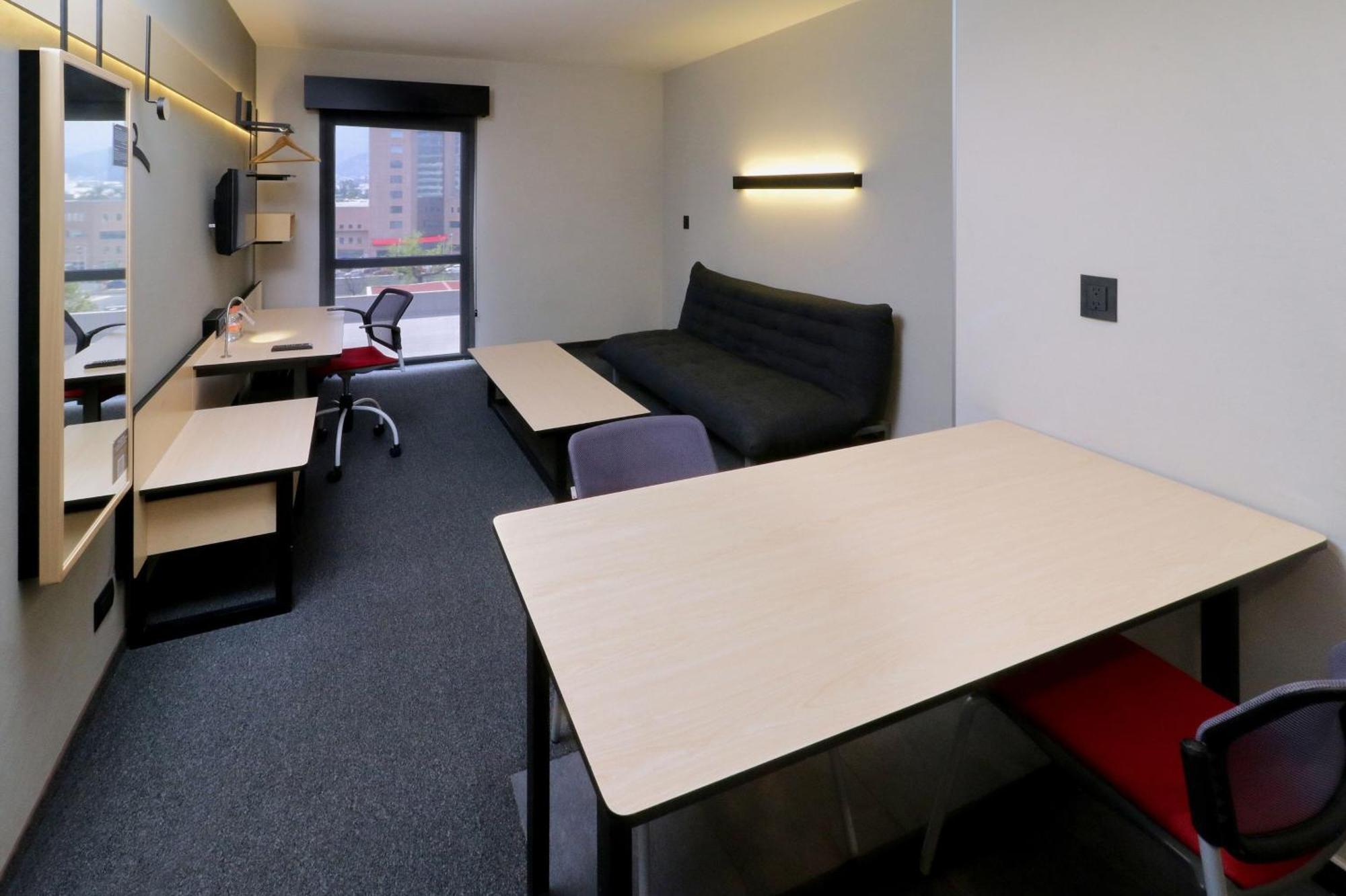 City Express Plus By Marriott Monterrey Nuevo Sur Extérieur photo