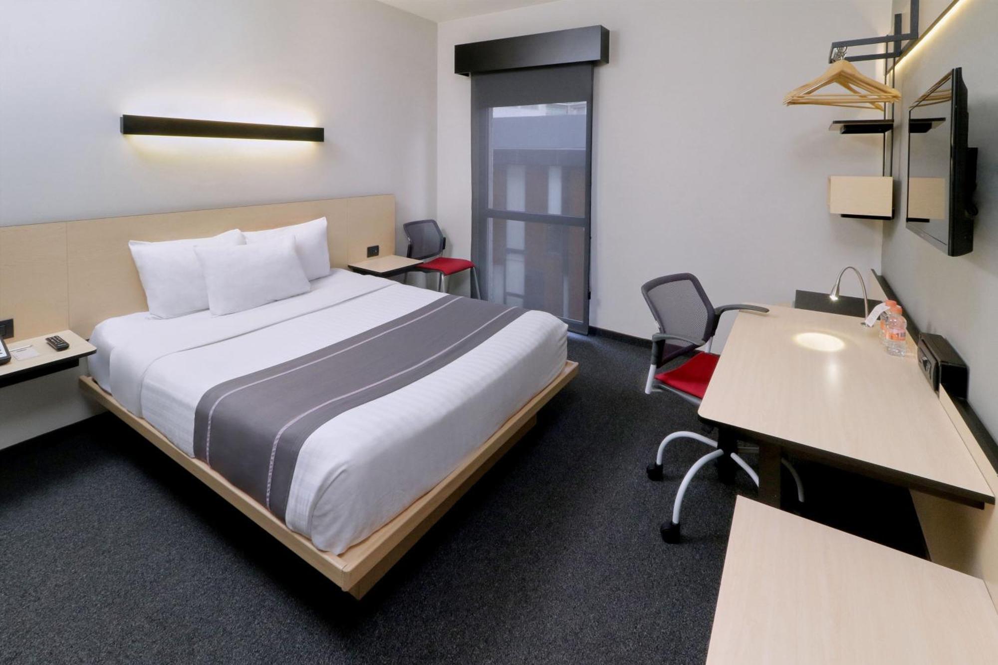 City Express Plus By Marriott Monterrey Nuevo Sur Extérieur photo